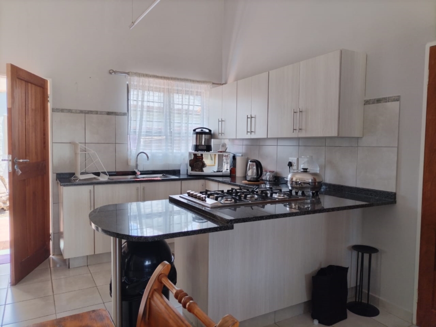 2 Bedroom Property for Sale in Waterval East North West
